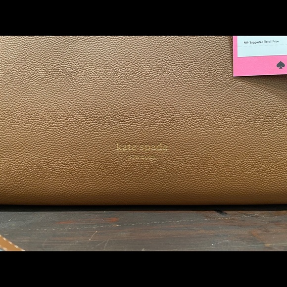 Large Kate Spade Satchel - Picture 4 of 8
